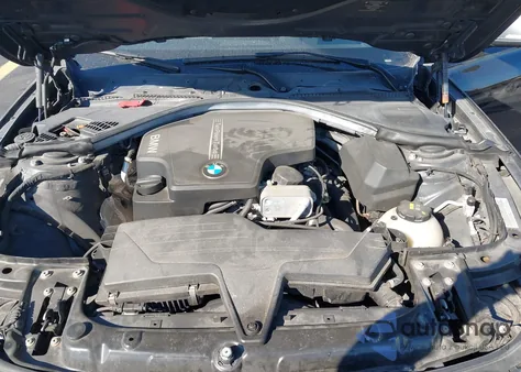 2015 BMW 328I xDrive из США, поврежденный, VIN WBA3B5G57FNS17026